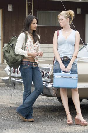 Texas_Chainsaw_Massacre_The_Beginning - 9 - Jordana_Brewster Diora_Baird